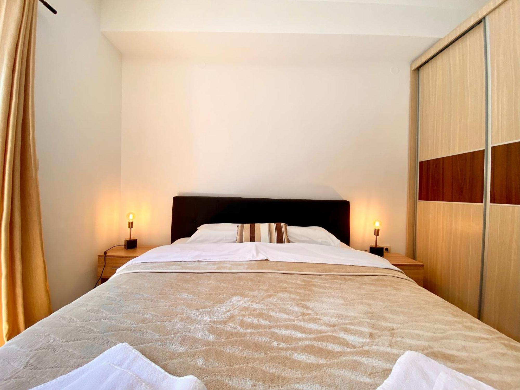 Fiumera Kotor Apartment Luaran gambar